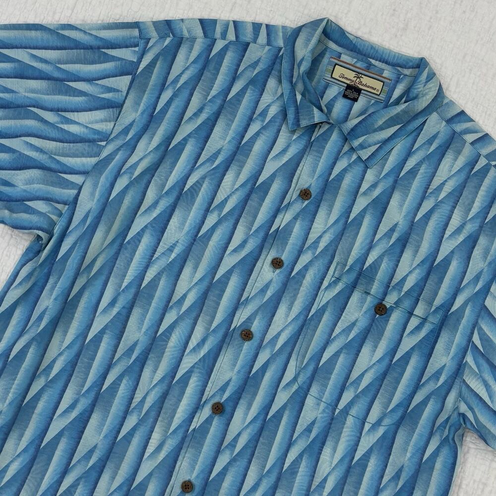 Tommy Bahama Shirt Mens Large Blue 100% Silk Geometric Camp Hawaiian Button Up